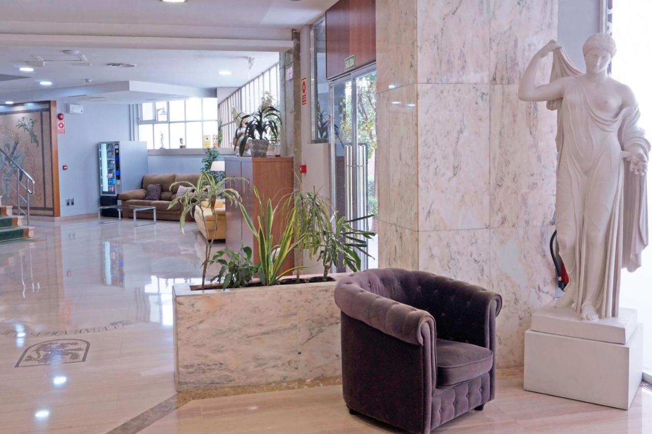 Hotel Cesaraugusta Saragozza Esterno foto