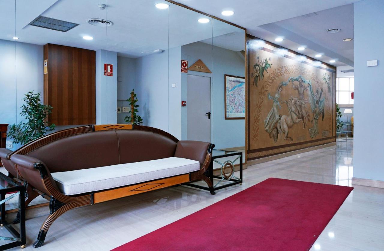 Hotel Cesaraugusta Saragozza Esterno foto