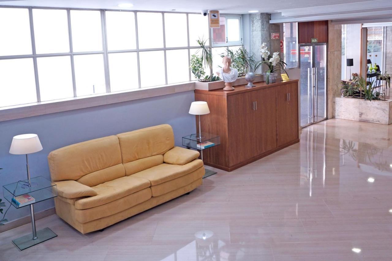 Hotel Cesaraugusta Saragozza Esterno foto