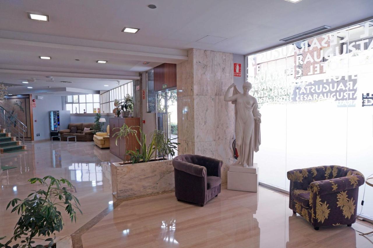 Hotel Cesaraugusta Saragozza Esterno foto