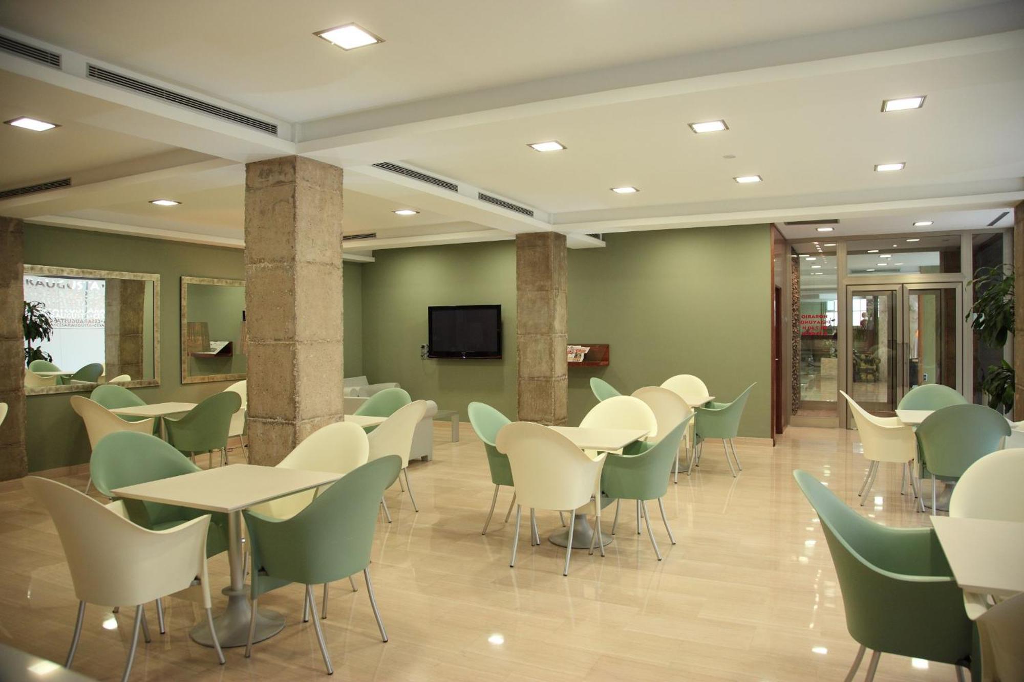 Hotel Cesaraugusta Saragozza Esterno foto